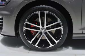 2015 Volkswagen Golf GTD Variant