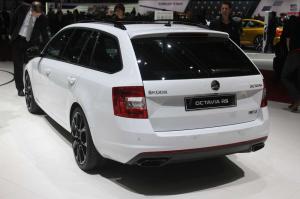 2015 Skoda Octavia RS 230 Combi