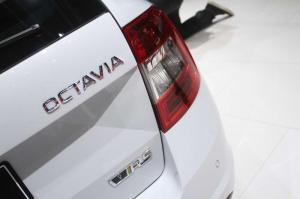 2015 Skoda Octavia RS 230 Combi