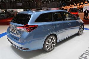 2015 Toyota Auris Hybrid