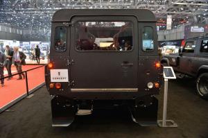 2015 Land Rover Defender Flying Huntsman 110 WB 6x6 Concept by Project Kahn