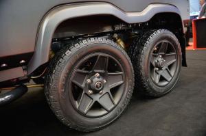 2015 Land Rover Defender Flying Huntsman 110 WB 6x6 Concept by Project Kahn