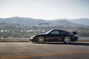 2015 Porsche 911 GT3 on Strasse Wheels