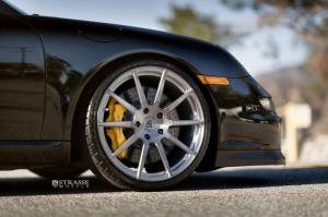 2015 Porsche 911 GT3 on Strasse Wheels