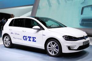 2014 Volkswagen Golf GTE