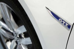 2014 Volkswagen Golf GTE