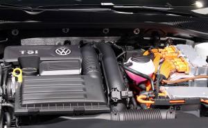 2014 Volkswagen Golf GTE