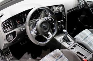 2014 Volkswagen Golf GTE