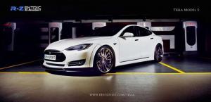 2015 Tesla Model S P85D by RevoZport