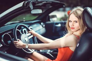 Ford Mustang Roush & Girl