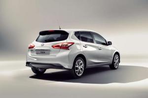 2015 Nissan Tiida CIS)