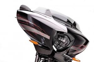 2016 Victory Magnum X-1