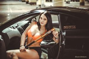 Опасные девушки и их автомобили