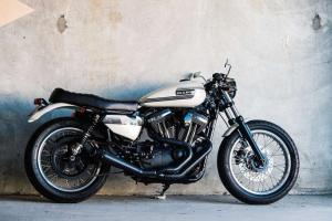2008 Harley-Davidson XL1200C Sportster by Deus ex Machina