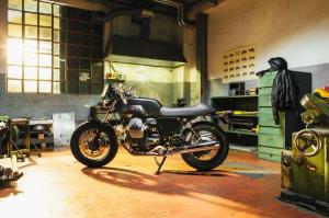 2015 Moto Guzzi V7 II Officine Rossopuro