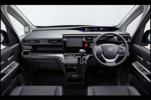 2015 Honda Stepwgn