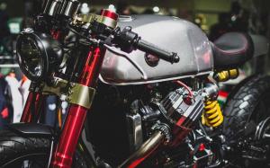 1982 Honda CX500 by Sacha Lakic Design