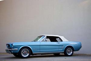 2015 Ford Mustang Replica by Revology Cars