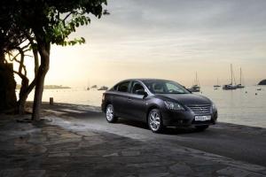 2014 Nissan Sentra RU)