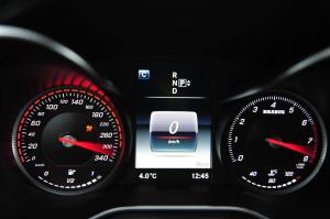 2015 Mercedes-Benz B25 by Brabus