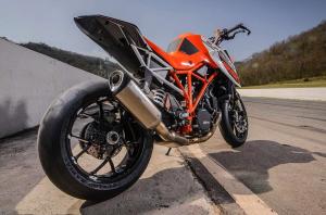 2015 KTM 1290 Super Duke R