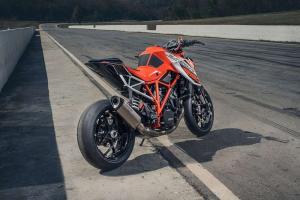 2015 KTM 1290 Super Duke R