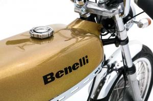 1974 Benelli SS125  by Ellaspede