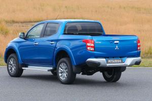 2014 Mitsubishi L200