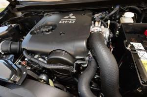 2014 Mitsubishi L200