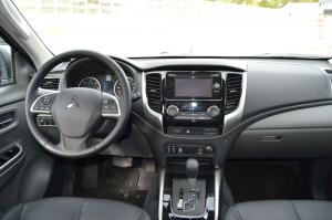 2014 Mitsubishi L200