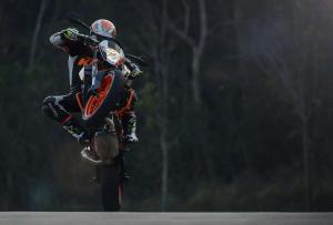 2015 KTM 690R Duke