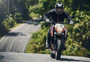 2015 KTM 690R Duke