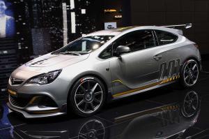 2014 Opel Astra OPC Extreme Concept Live From Geneva 2014
