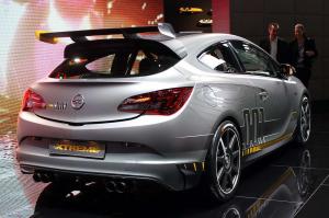 2014 Opel Astra OPC Extreme Concept Live From Geneva 2014