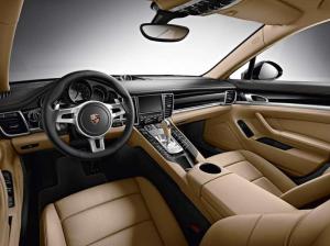 2015 Porsche Panamera Edition