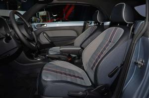 2015 Volkswagen Beetle Cabriolet Denim Concept