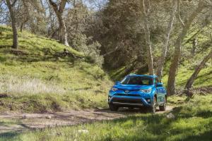 2015 Toyota RAV4 Hybrid US)