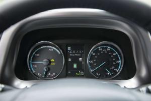 2015 Toyota RAV4 Hybrid US)