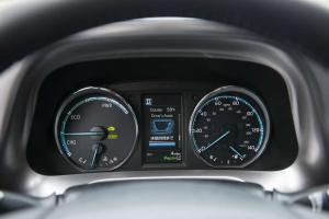 2015 Toyota RAV4 Hybrid US)