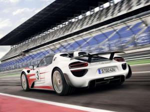 2014 Porsche 918 Spyder Weissach Package