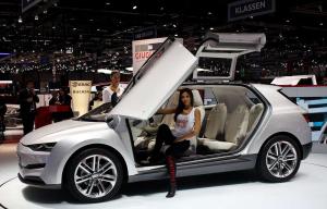 2014 ItalDesign Giugiaro Clipper Live From Geneva 2014