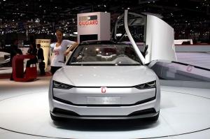 2014 ItalDesign Giugiaro Clipper Live From Geneva 2014