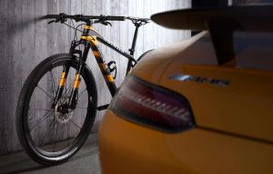 Велосипед в стиле Mercedes-AMG GT