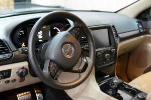 2015 Jeep Grand Cherokee Overlander Concept