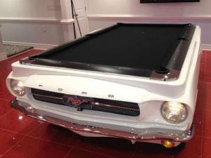 Мебель из старинных автомобилей