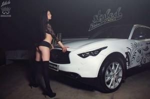 Как же они любят автомобили Infiniti