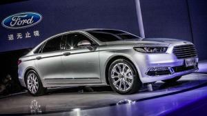 2015 Ford Taurus