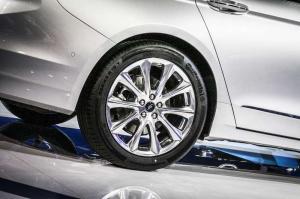 2015 Ford Taurus