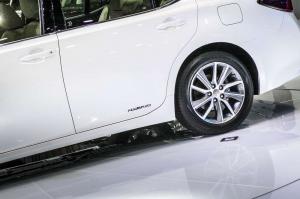 2015 Lexus ES300h