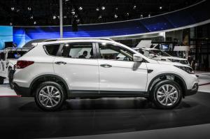 2015 Dongfeng AX7